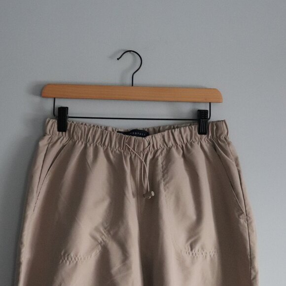 Aeropostale Parachute Cargo Medium Tan Pull On Relaxed High Rise Casual Pants - Picture 3 of 12